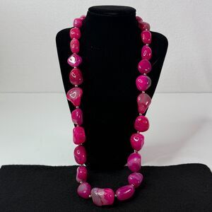 Vintage | Gems TV | Pink Fuschia Magenta Agate Stone Necklace